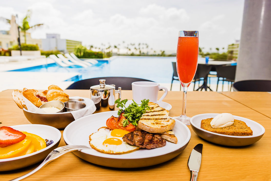 Radisson Blu Aruba Day Pass ResortPass