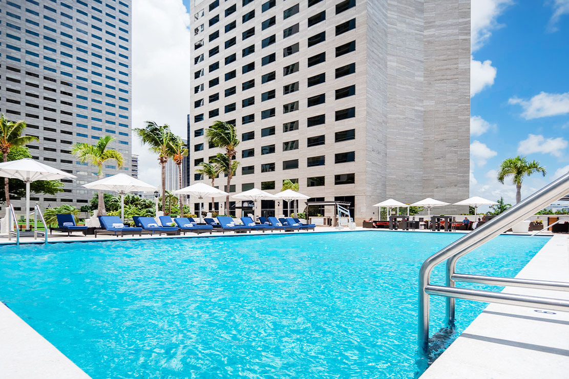 InterContinental Miami pool