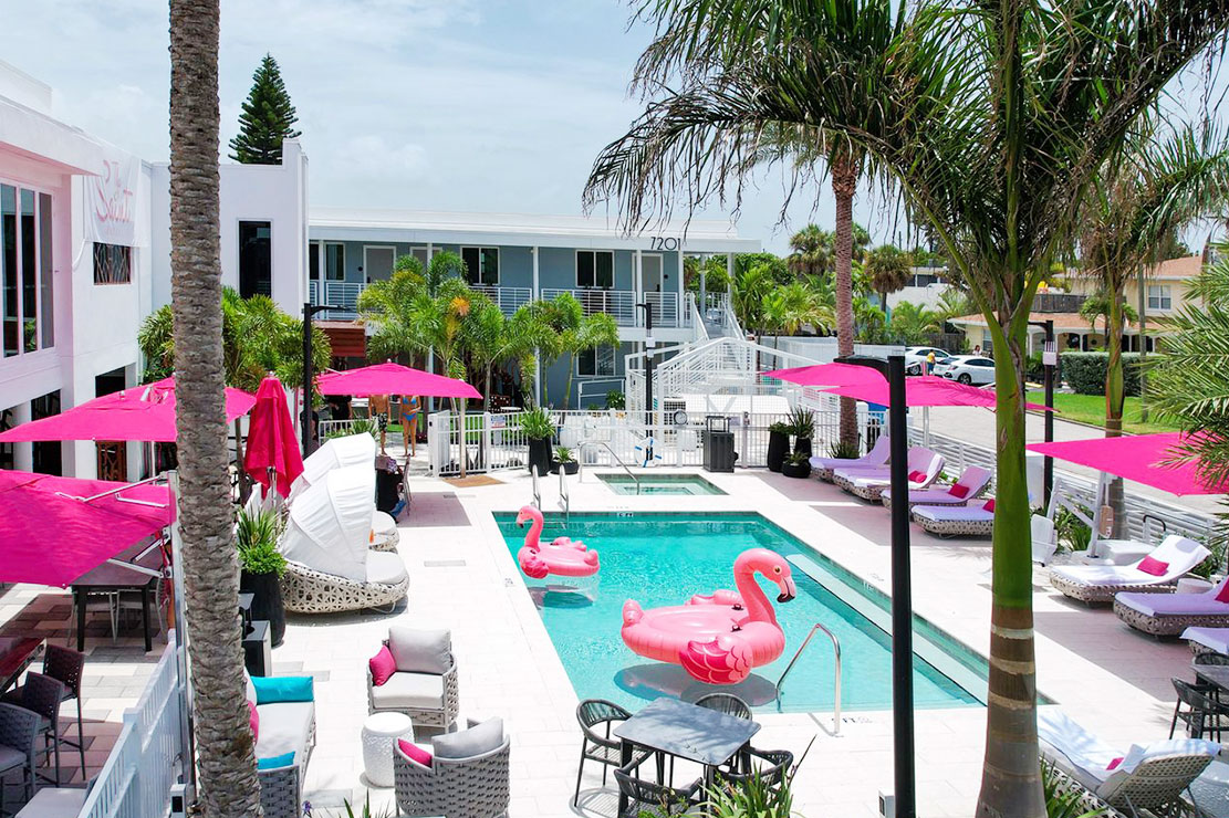 The Saint Hotel pool