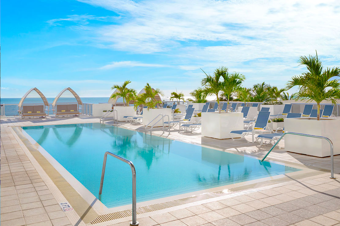 Hilton Cabana Miami Beach Resort pool