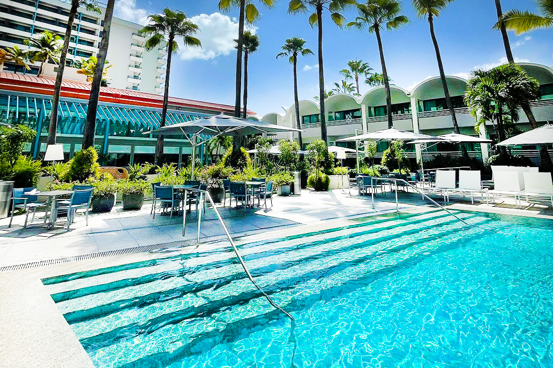 La Concha Resort, Puerto Rico, Autograph Collection pool