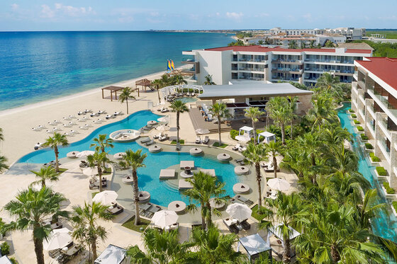 Secrets Riviera Cancun Resort & Spa - All Inclusive: Pool & Spa Day