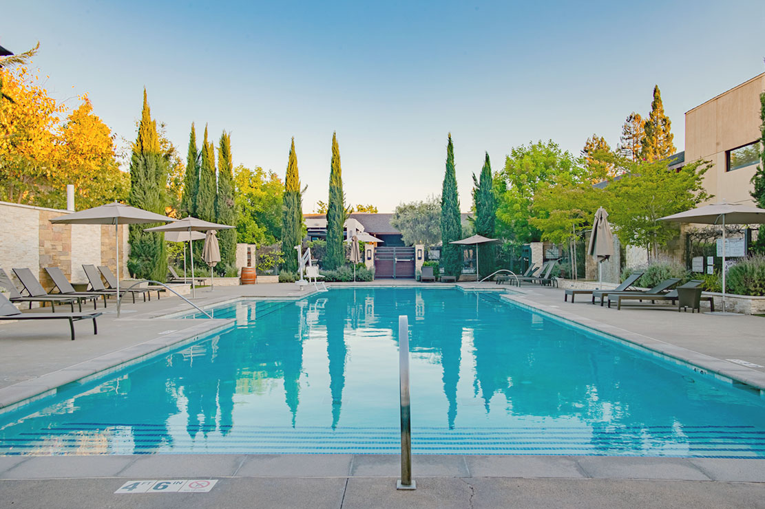 Napa Valley Marriott Resort pool