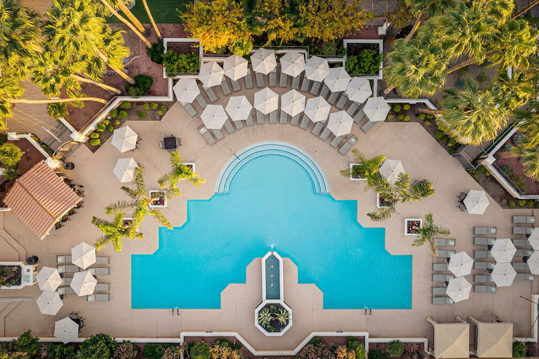 Crowne Plaza Phoenix - Chandler Golf Resort pool