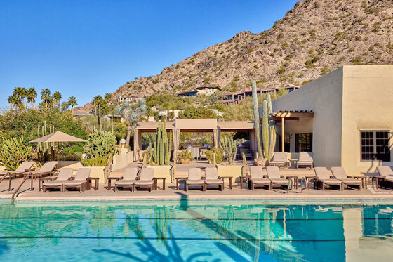 JW Marriott Scottsdale Camelback Inn Resort & Spa: Pool & Spa Day Pass ...