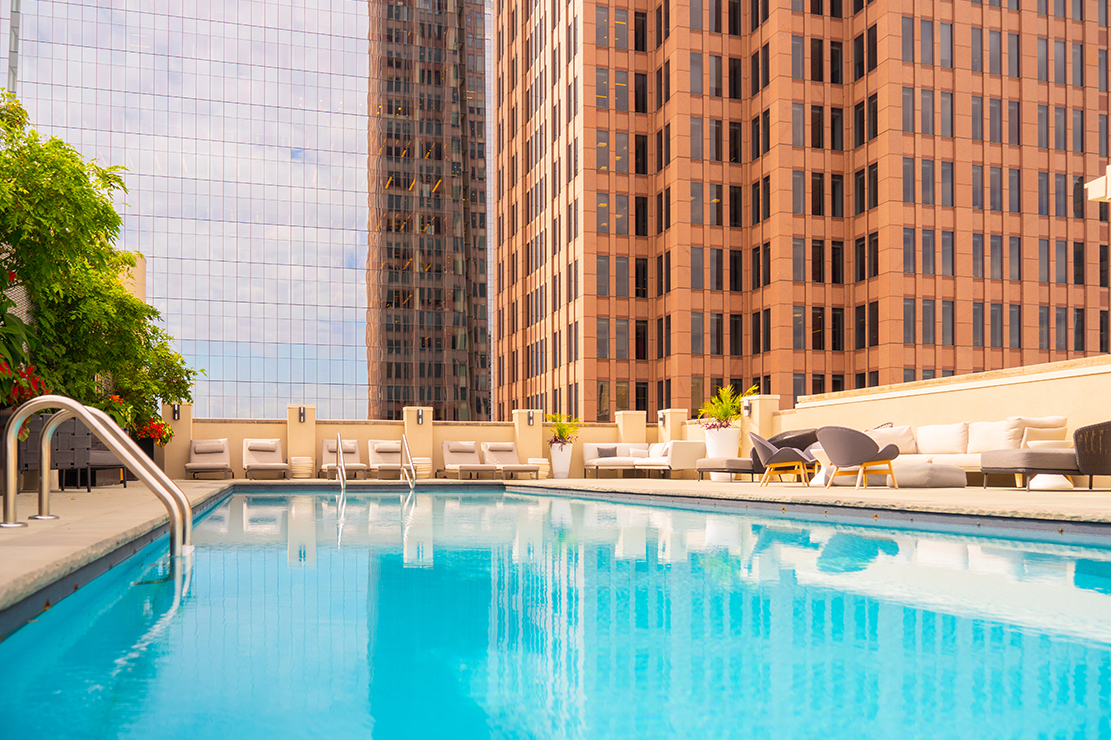 The Windsor Suites pool