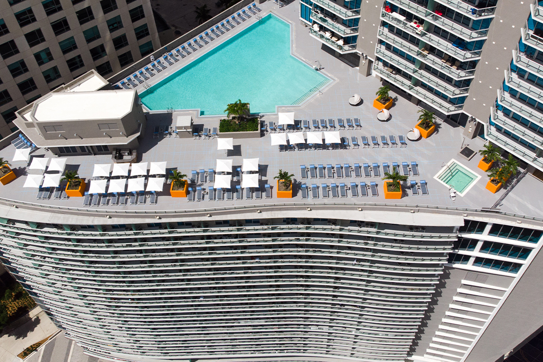 Hyatt Centric Brickell Miami pool