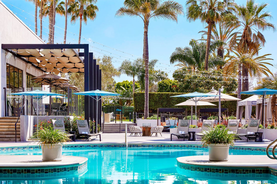 Torrance Marriott Redondo Beach pool