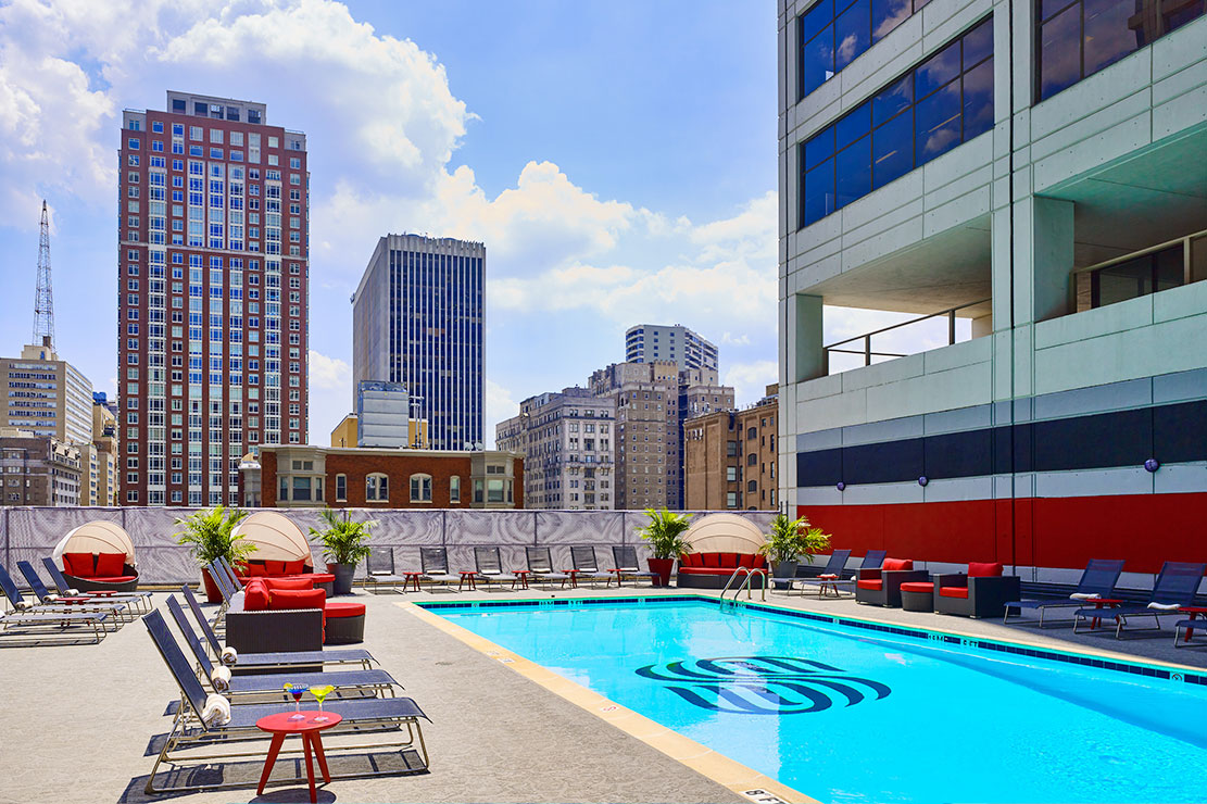 Sonesta Philadelphia Rittenhouse Square pool