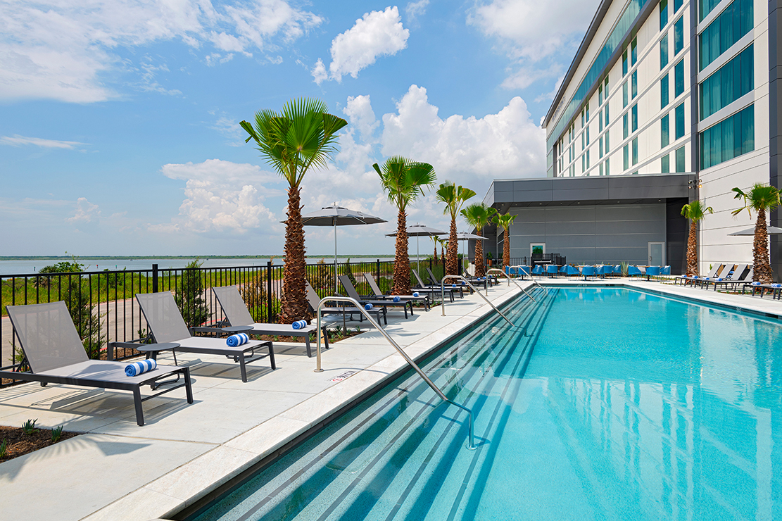 Hyatt Regency Baytown Houston pool