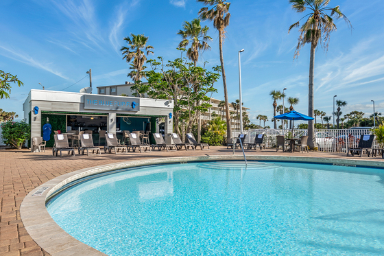 Best Western Cocoa Beach Hotel & Suites: Pool & Spa Day Pass Cocoa
