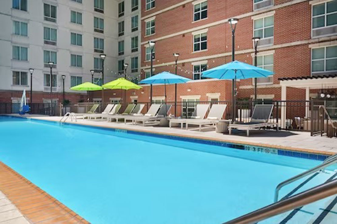 Hilton Garden Inn Atlanta Midtown pool