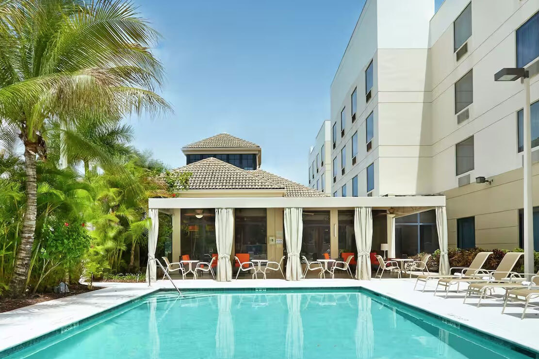 Hilton Garden Inn West Palm Beach Airport: Pool & Spa Day Pass West Palm Beach Hilton Garden Inn West Palm Beach Airport: Pool & Spa Day Pass West Palm Beach