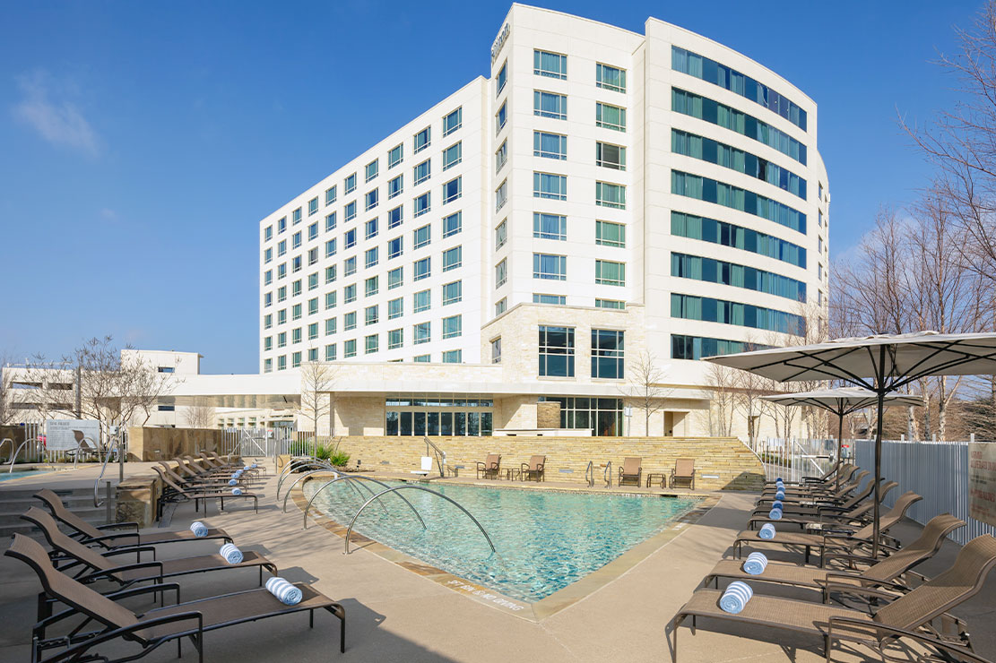 Hilton Dallas/Plano Granite Park pool