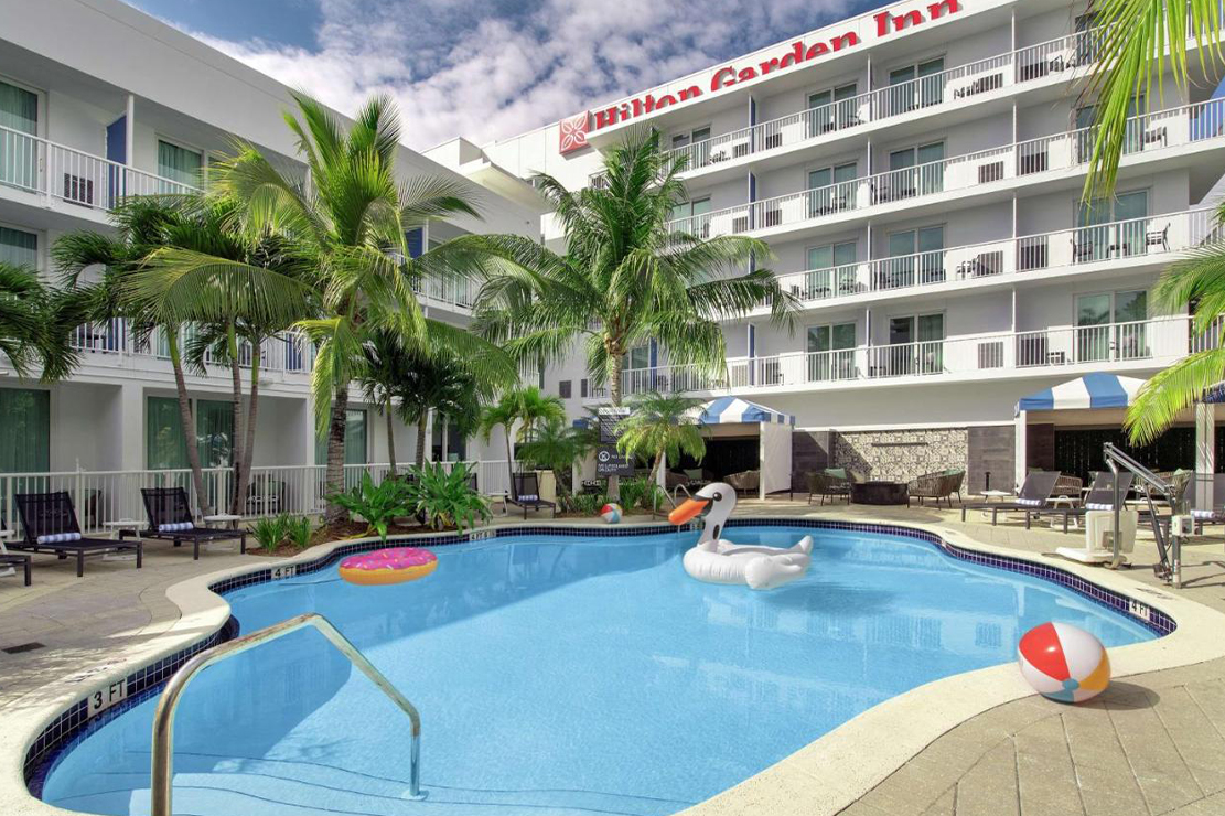 Hilton Garden Inn Miami Brickell South pool