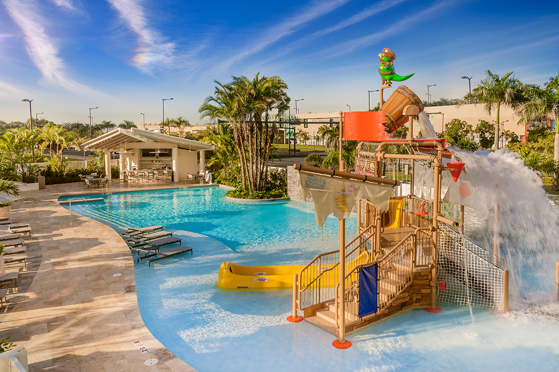 Hyatt Place San Juan pool