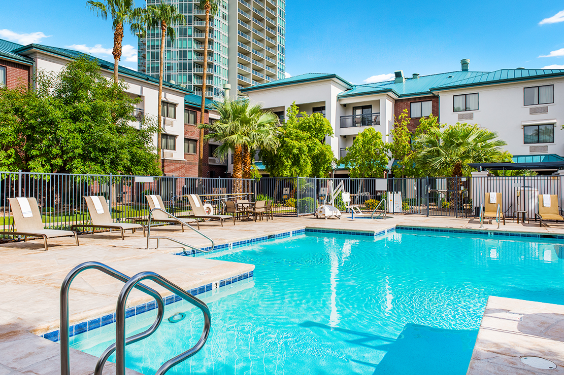 Sonesta Select Tempe Downtown pool