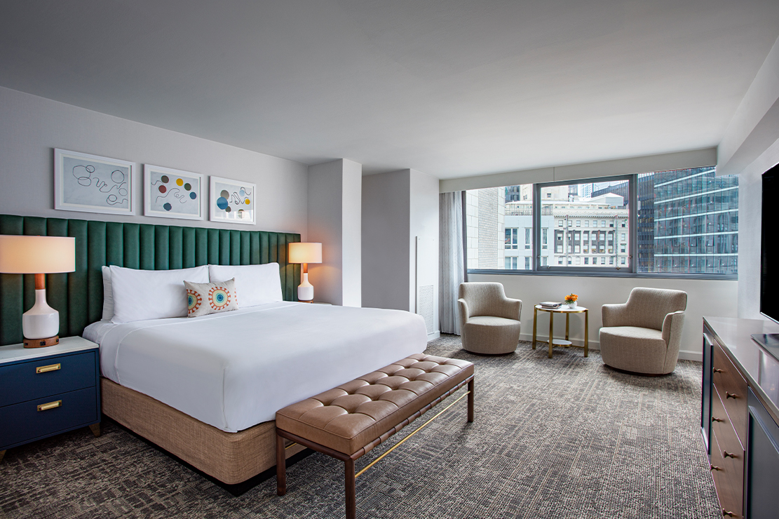 The Royal Sonesta Chicago Downtown pool