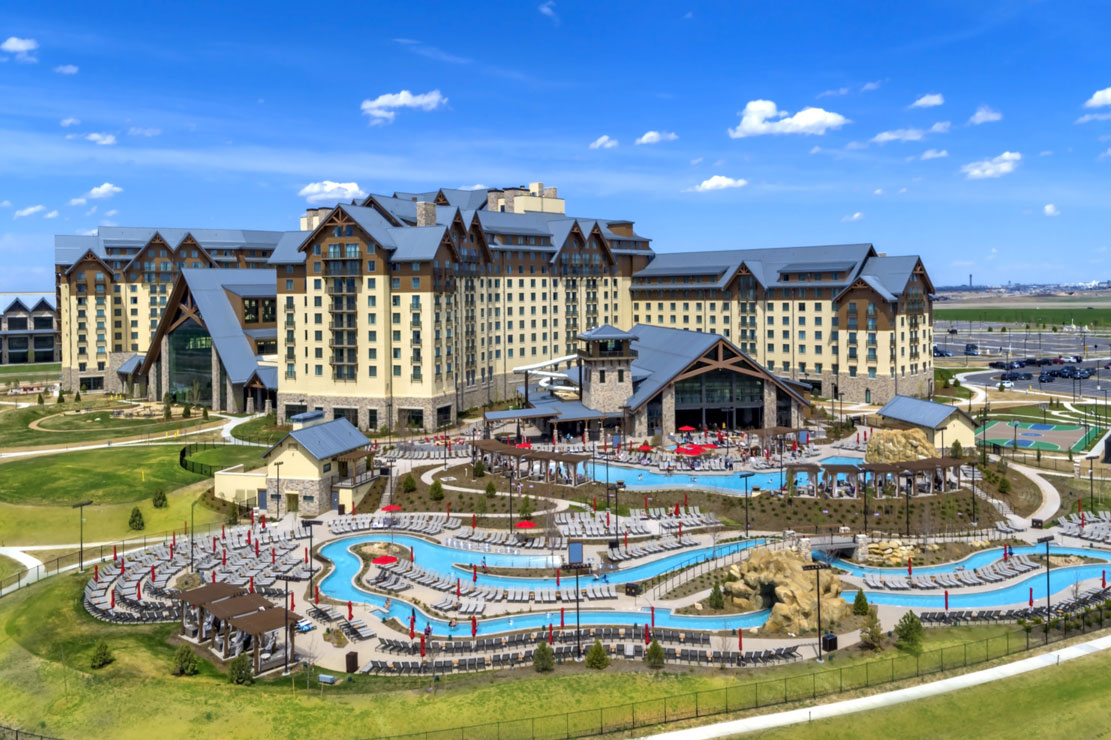 Gaylord Rockies Resort & Convention Center pool