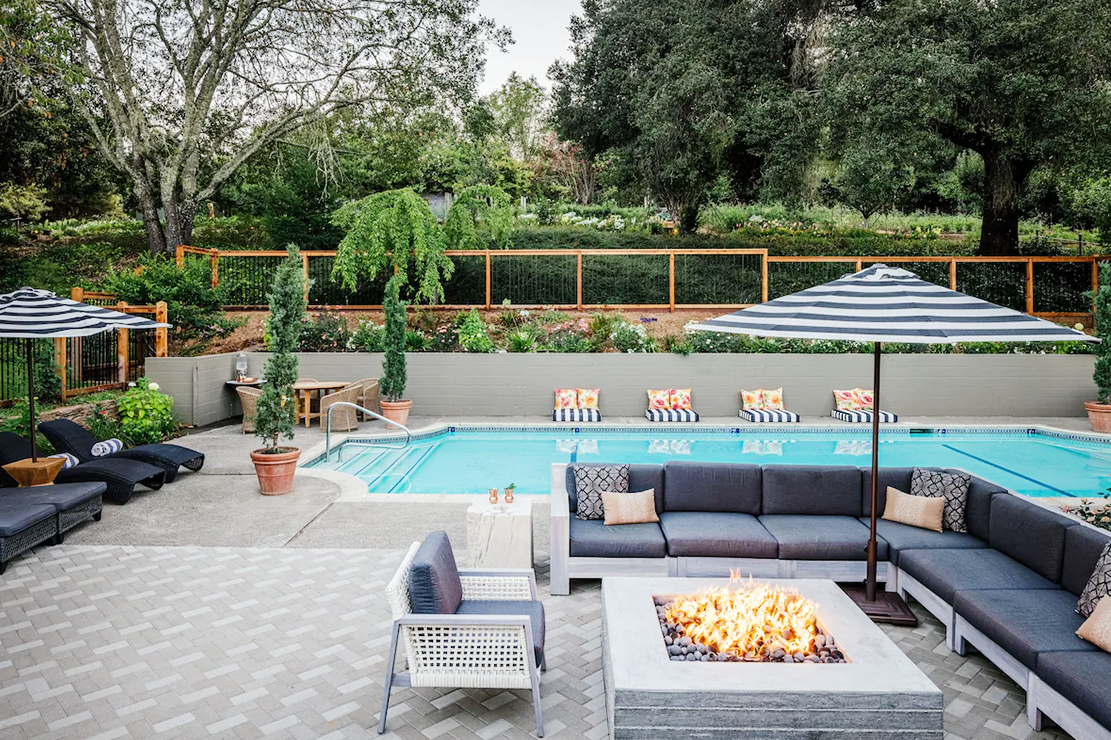 The Madrona Hotel pool
