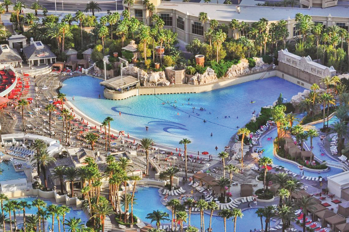 Mandalay Bay pool