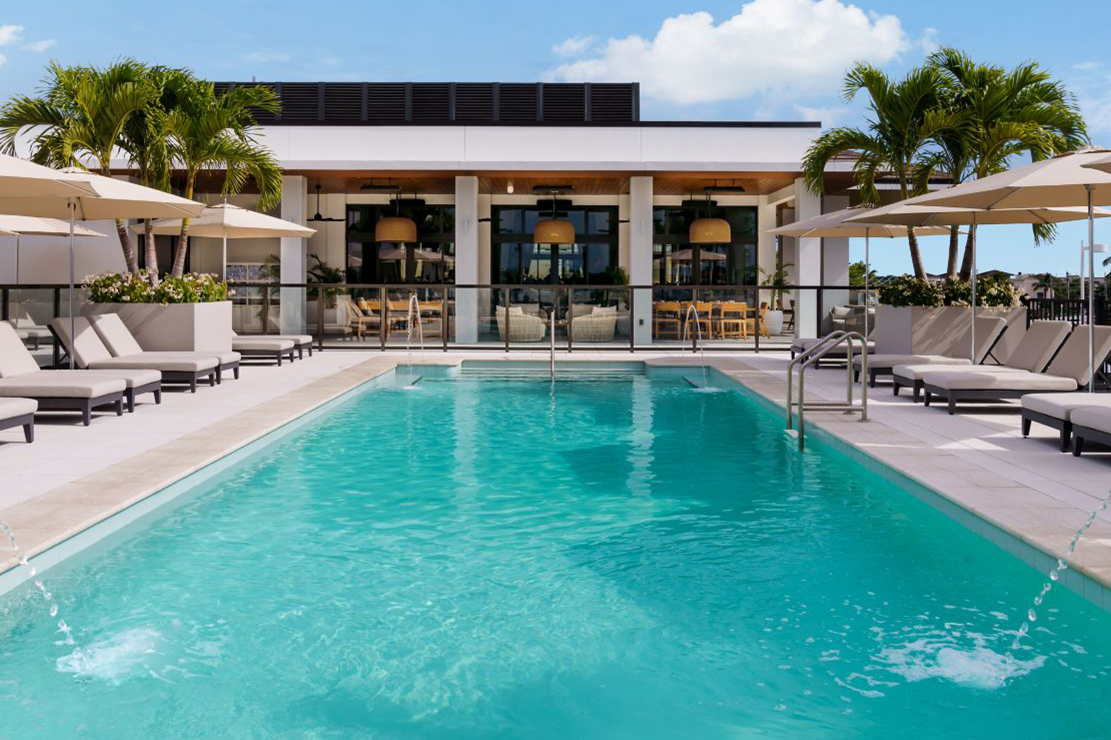 AC Hotel Naples 5th Avenue pool