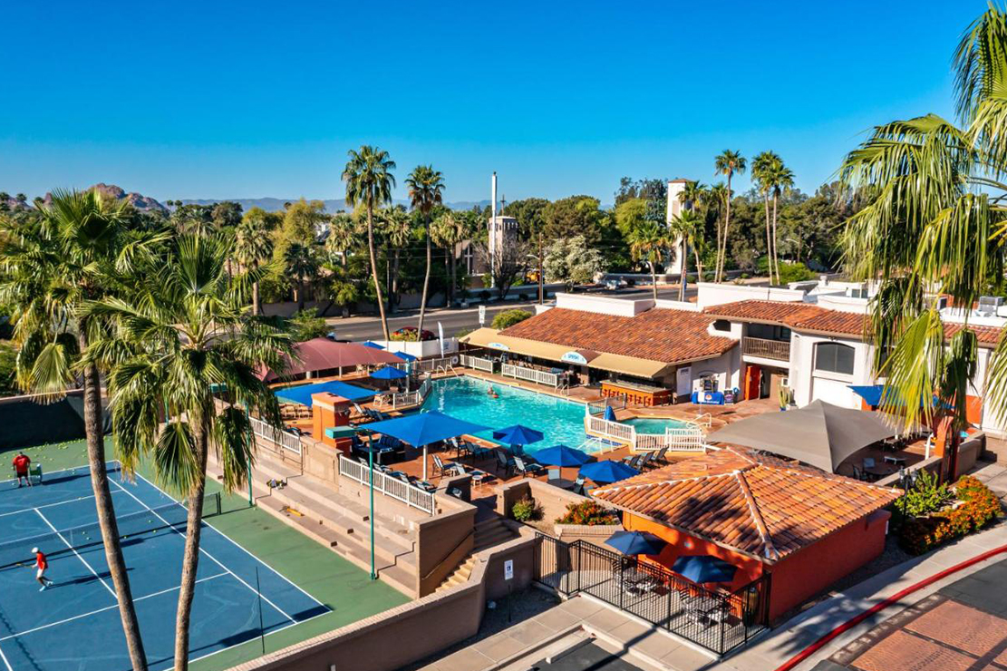 Scottsdale Camelback Resort pool