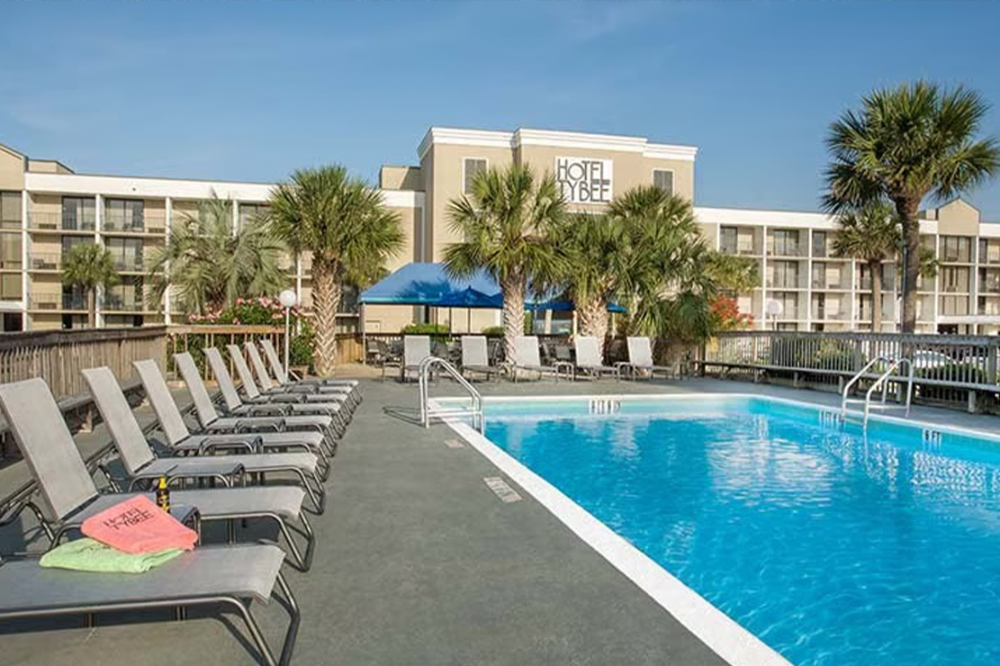 Hotel Tybee pool
