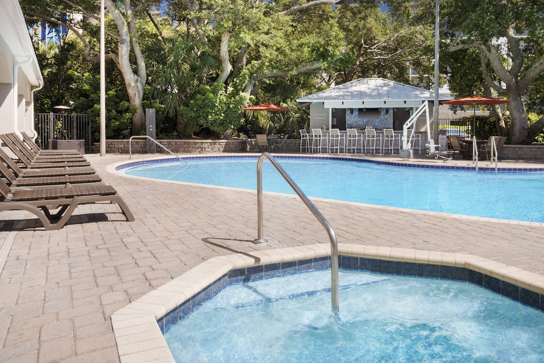 Courtyard by Marriott Cocoa Beach Cape Canaveral pool