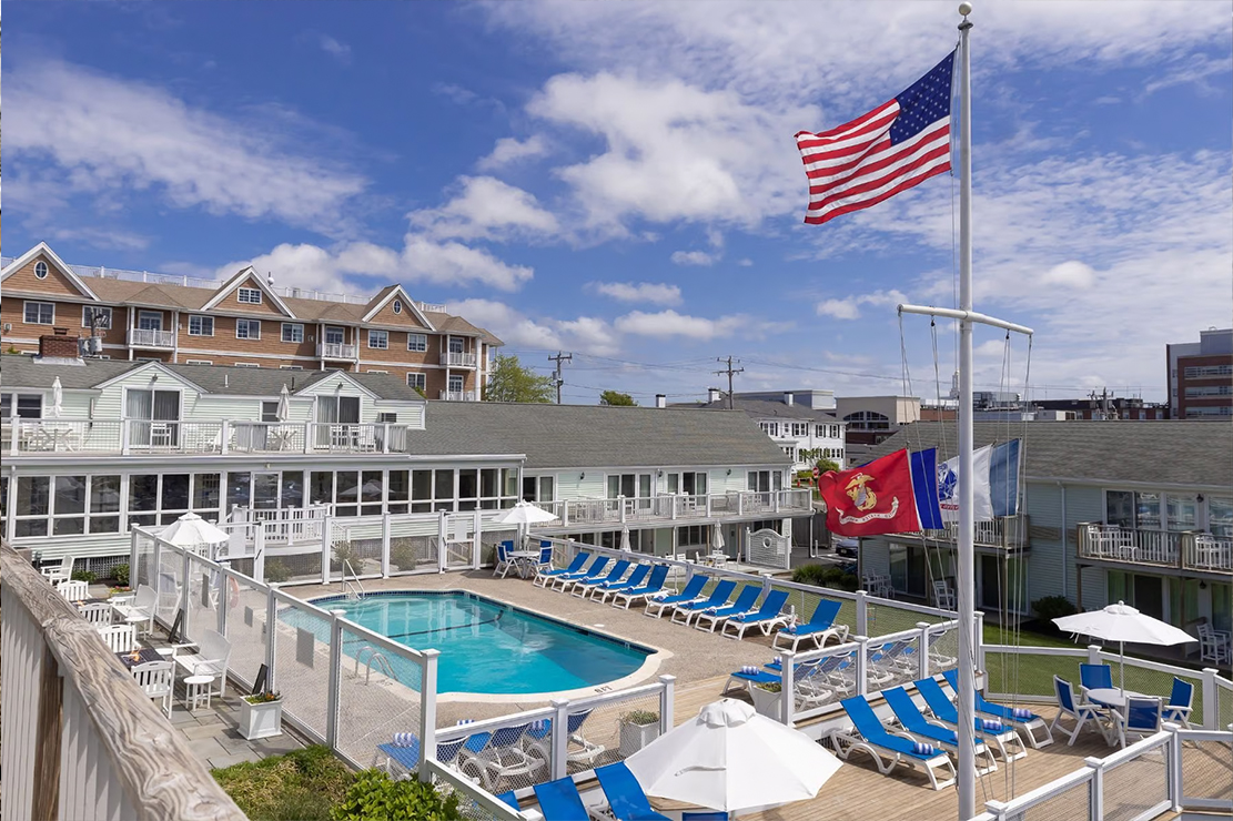 Anchor In pool