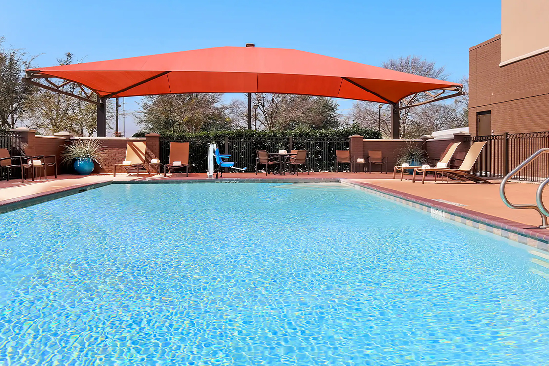 Hyatt Place Dallas/Grapevine pool