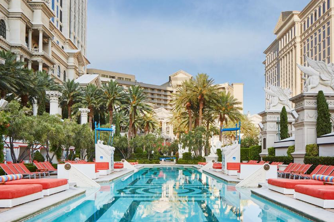 Caesars Palace Las Vegas: Pool \u0026 Spa Day Pass Las Vegas | ResortPass, image size:1111x740