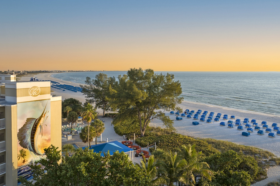 TradeWinds Resort pool
