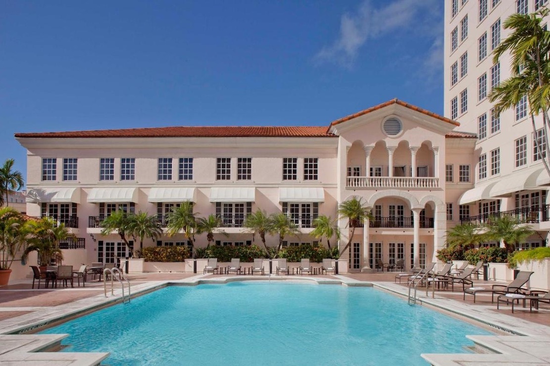Hyatt Regency Coral Gables pool