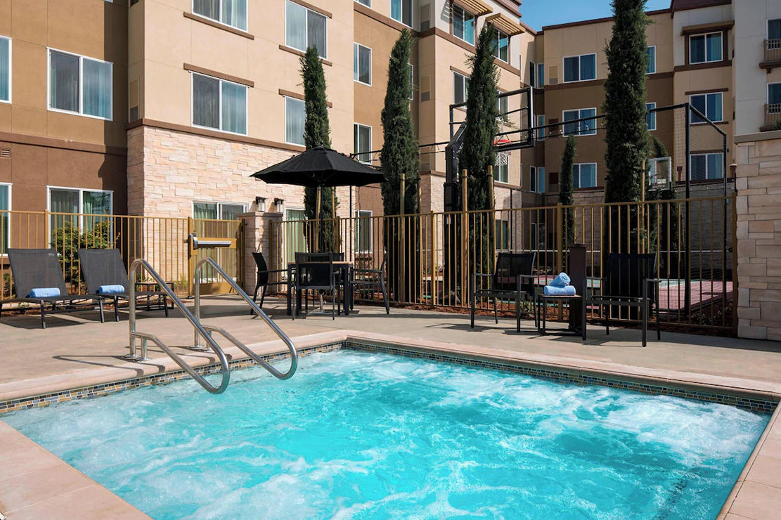 Residence Inn Redwood City San Carlos pool