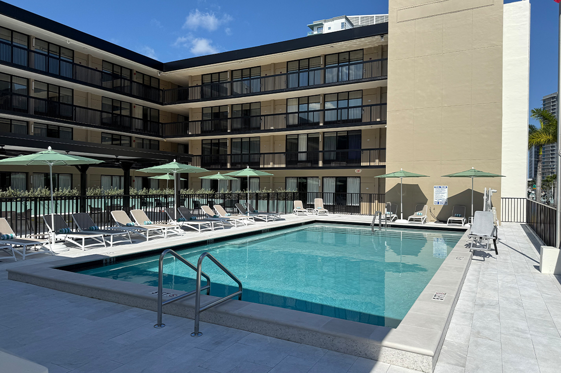 The Harrison Hotel Downtown Hollywood pool