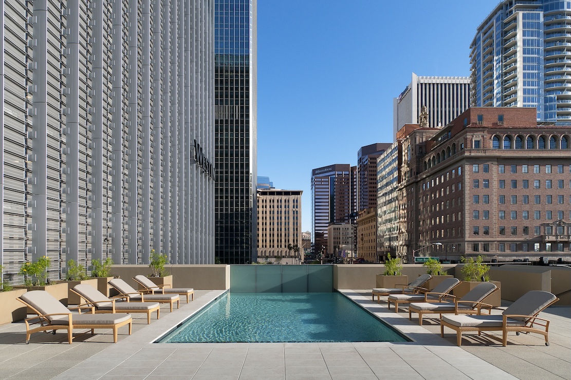The Westin Phoenix Downtown pool