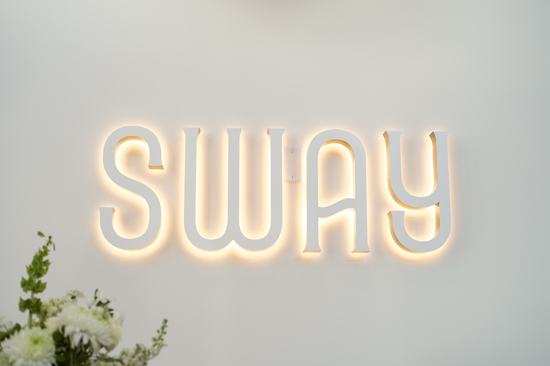 Sway Wellness Spa pool