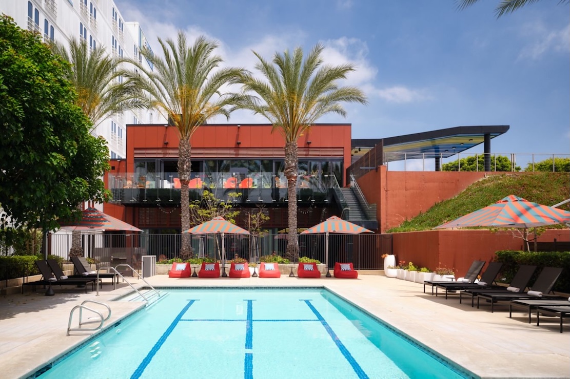 Aloft El Segundo - Los Angeles Airport pool
