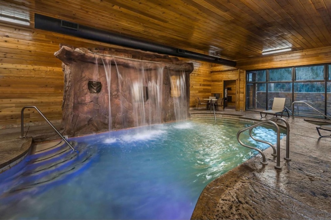 Brian Head Lodge pool