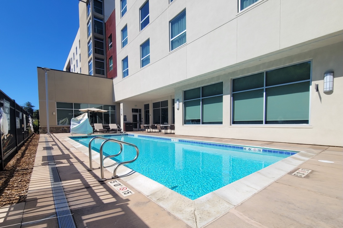 Hilton Garden Inn Sunnyvale pool