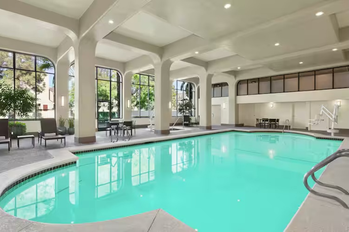 Embassy Suites by Hilton Arcadia Pasadena Area pool