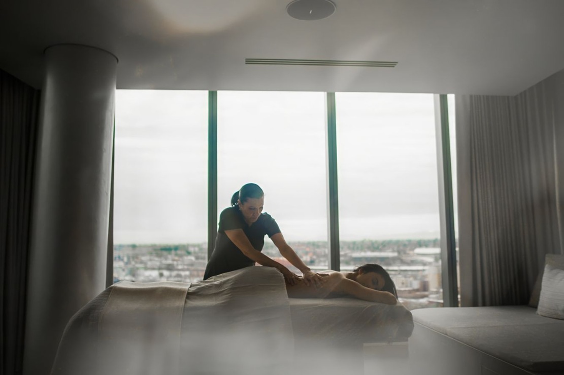 The Ritz-Carlton Spa, Portland pool