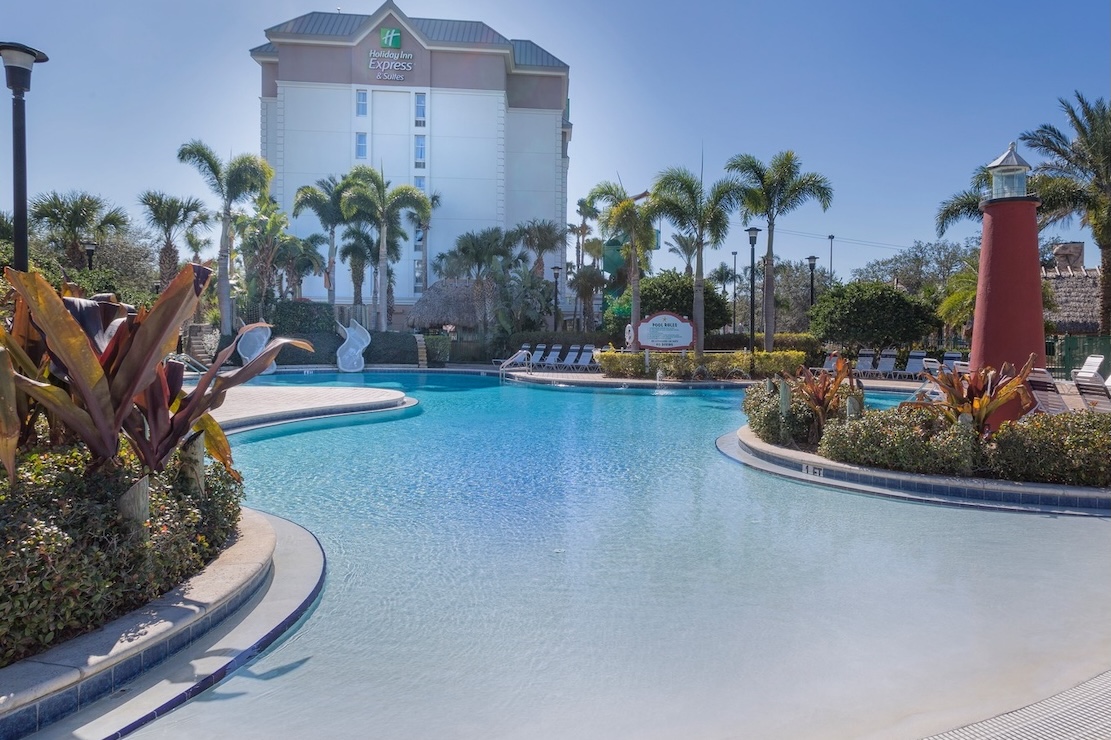 Holiday Inn Express & Suites S Lake Buena Vista pool