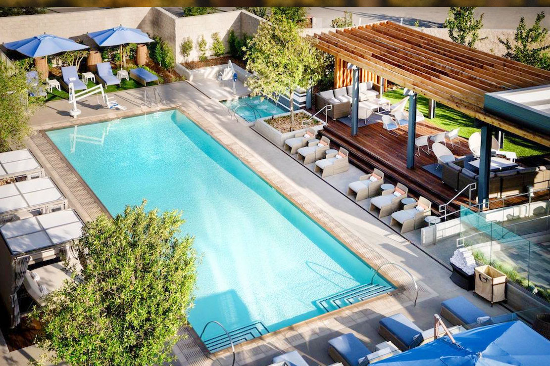 Hotel Nia, Autograph Collection pool