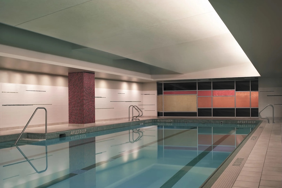 The Spa at Equinox Columbus Circle pool