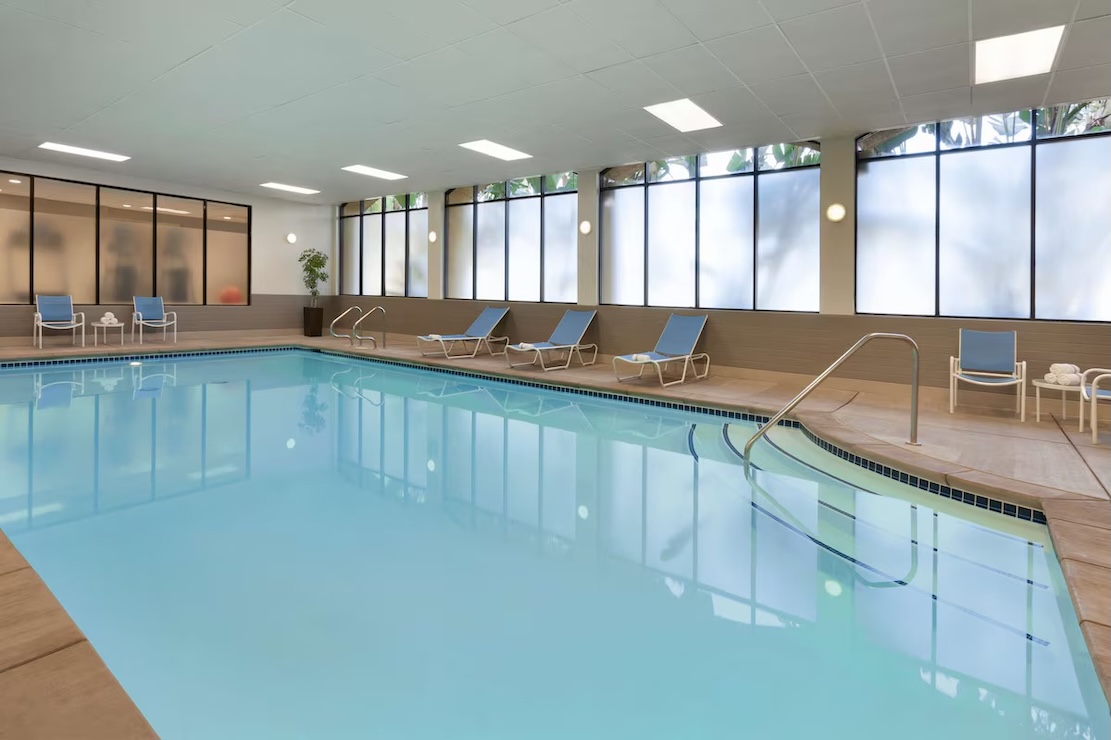 Embassy Suites by Hilton San Luis Obispo pool