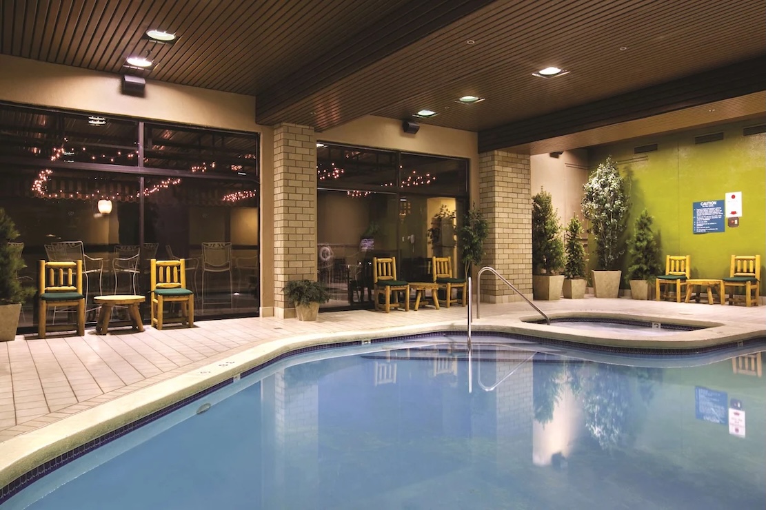 DoubleTree by Hilton Hotel Durango pool