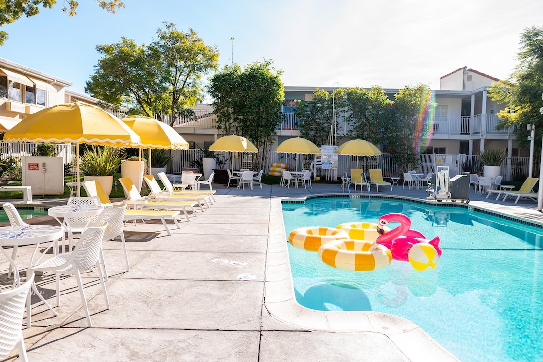 Wild Palms Hotel - JDV by Hyatt pool