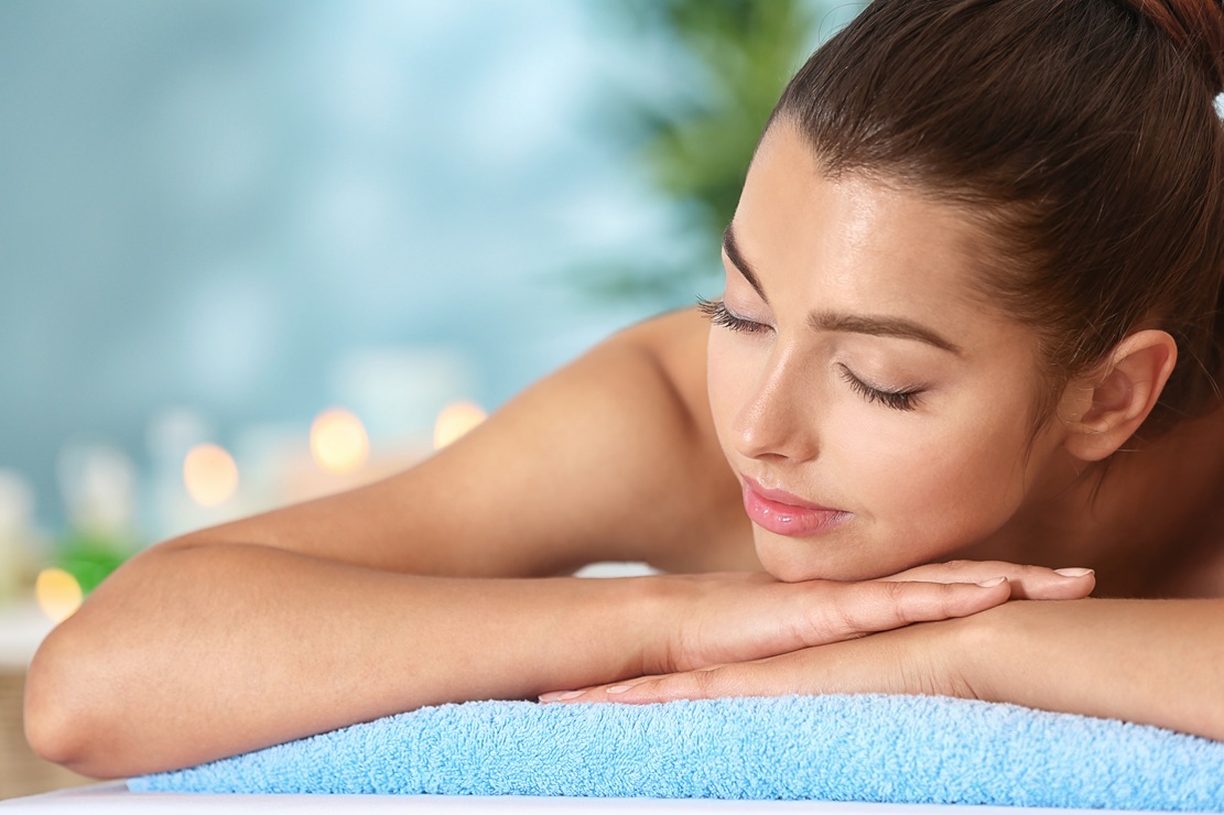 Zen Spa Oceano at Caribe Hilton pool
